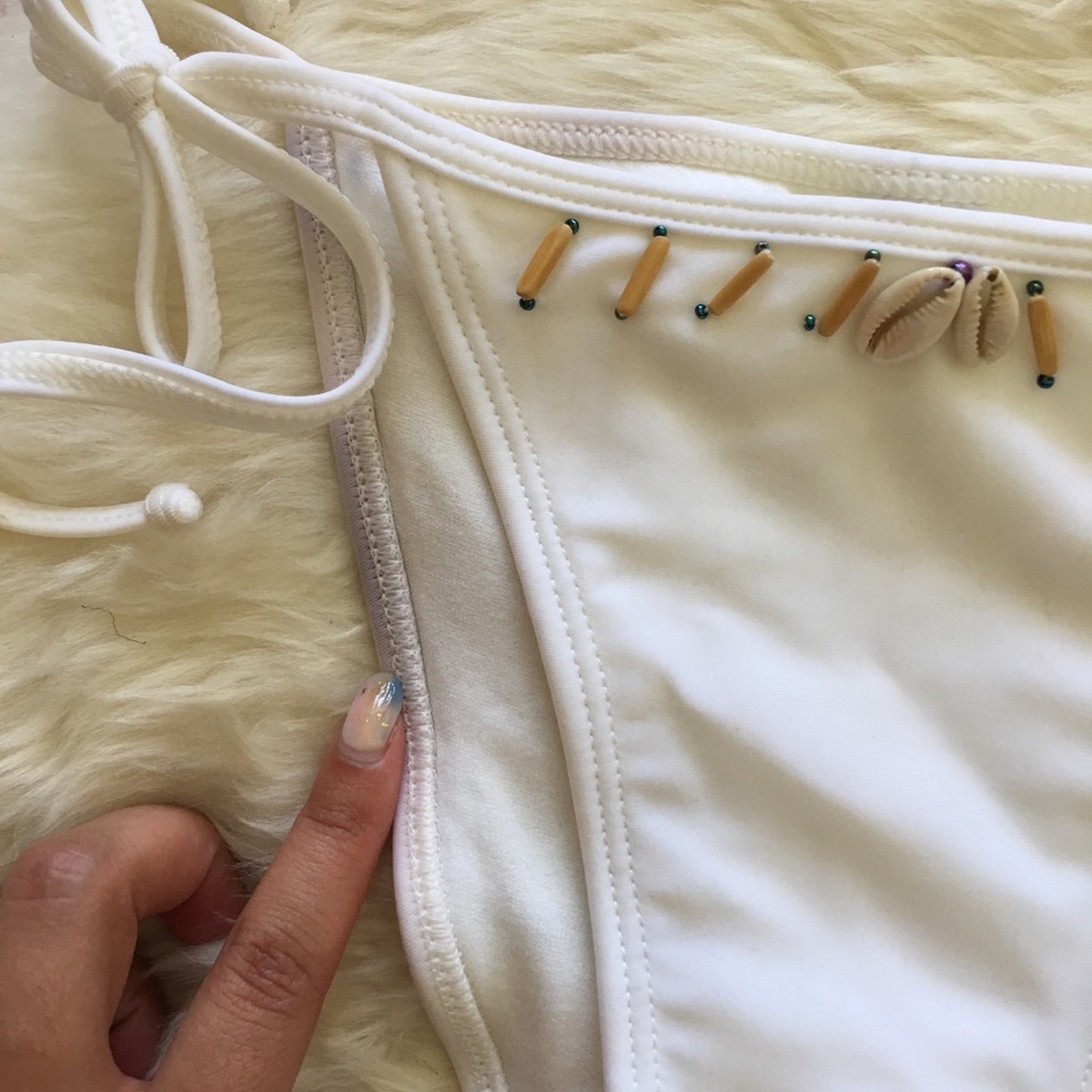 Shell Bikini - image 7